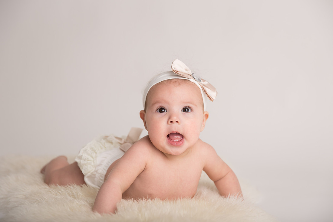 baby girl portrait st. lawrence country ny family photographer