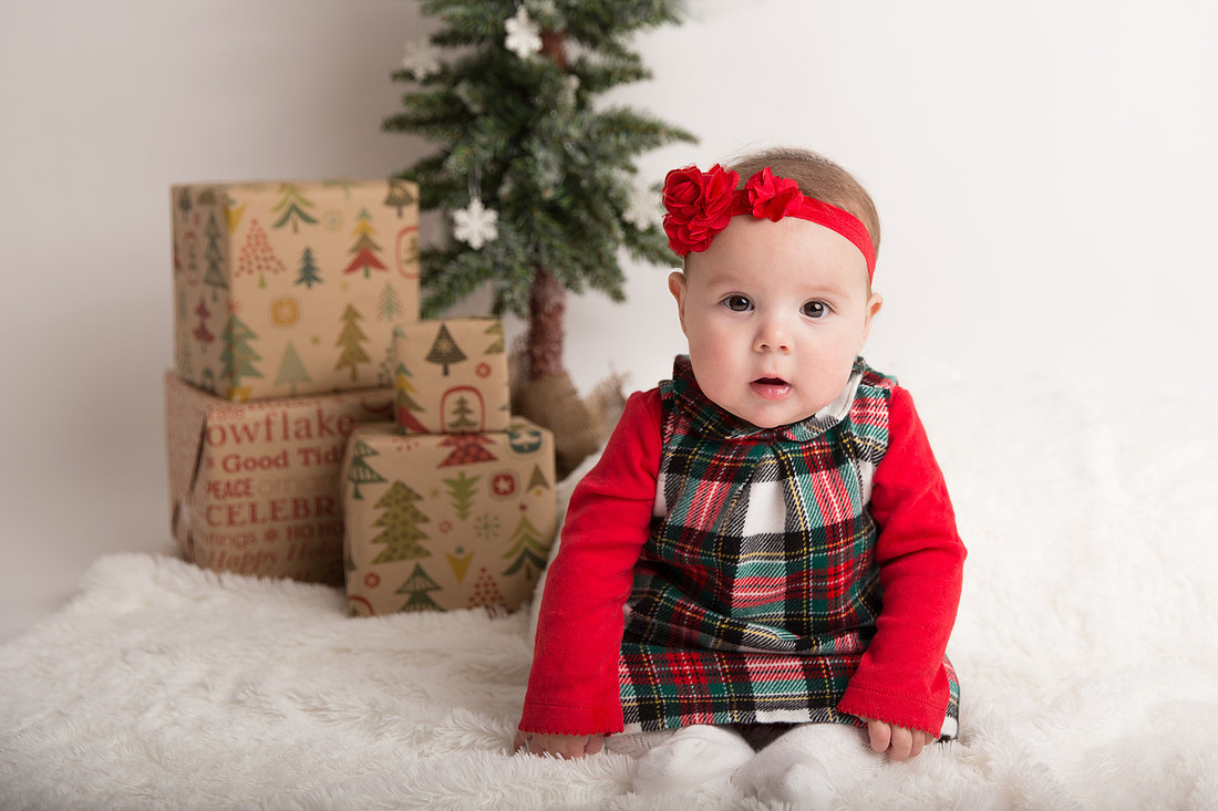 baby girl christmas portrait potsdam ny child photographer